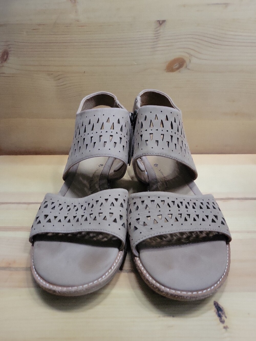 Sofft Nell Cambray Tan Leather Open Toe Sandals Womens 11M